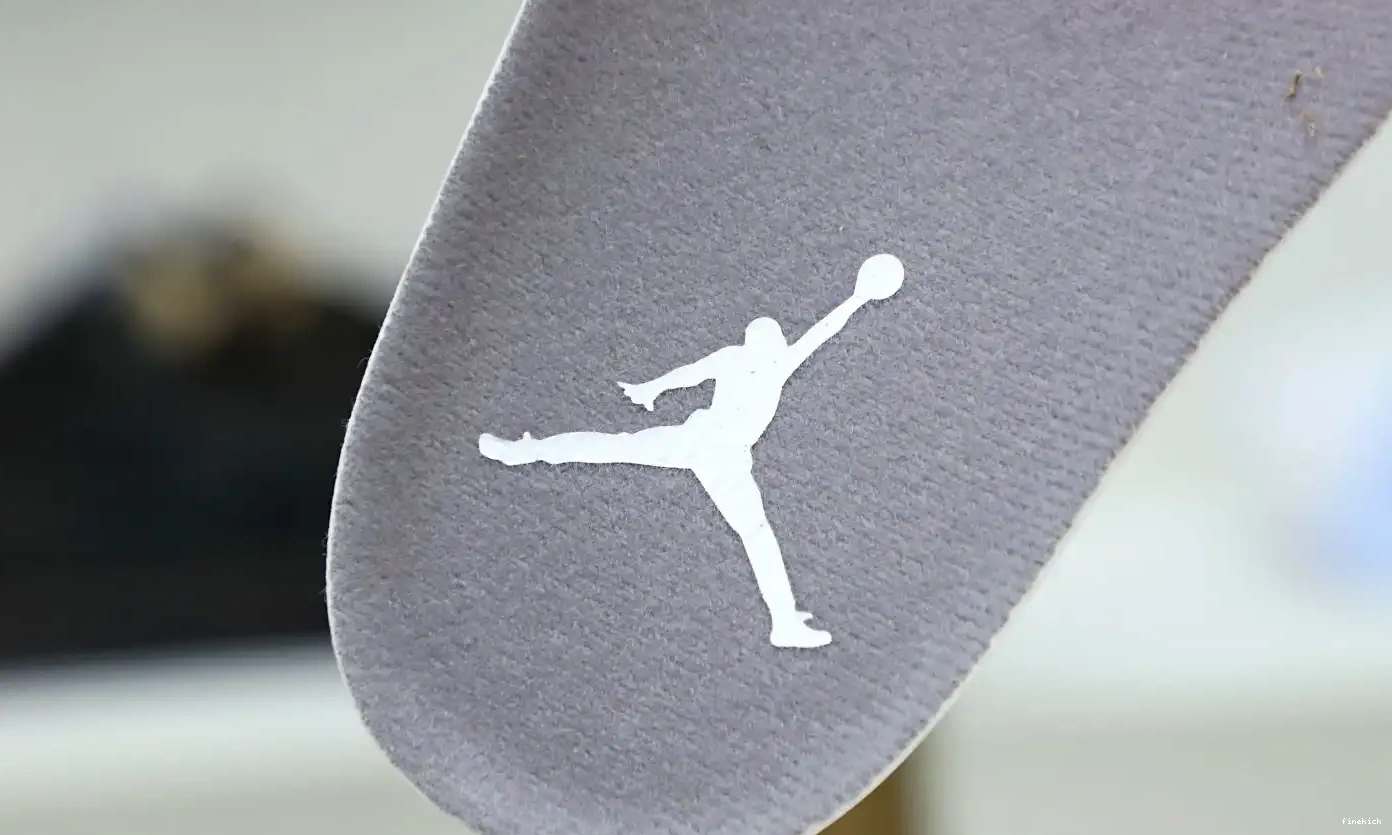 AIR JORDAN 2021 GREY' RETRO 'COOL 11 0702